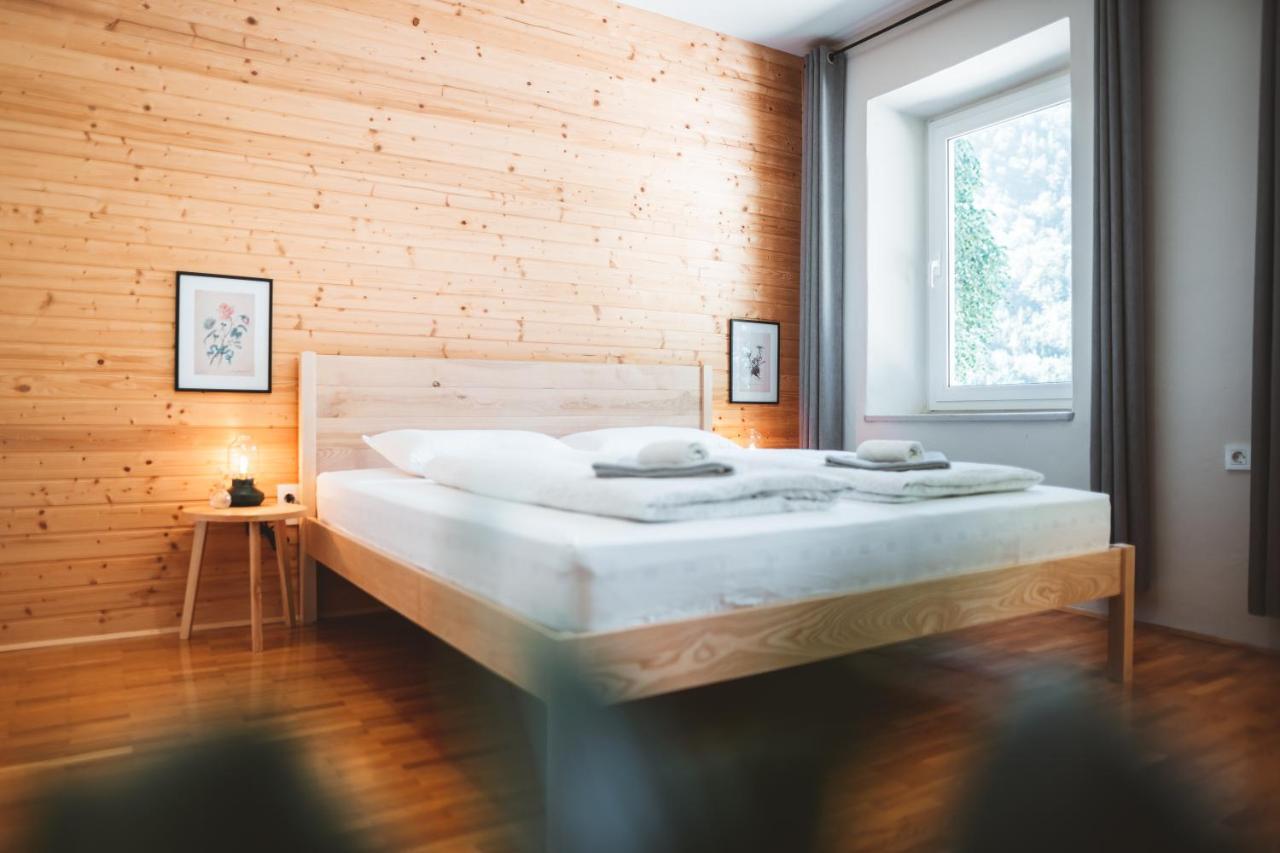 Gorska Roza Bed & Breakfast Log pod Mangartom Eksteriør bilde